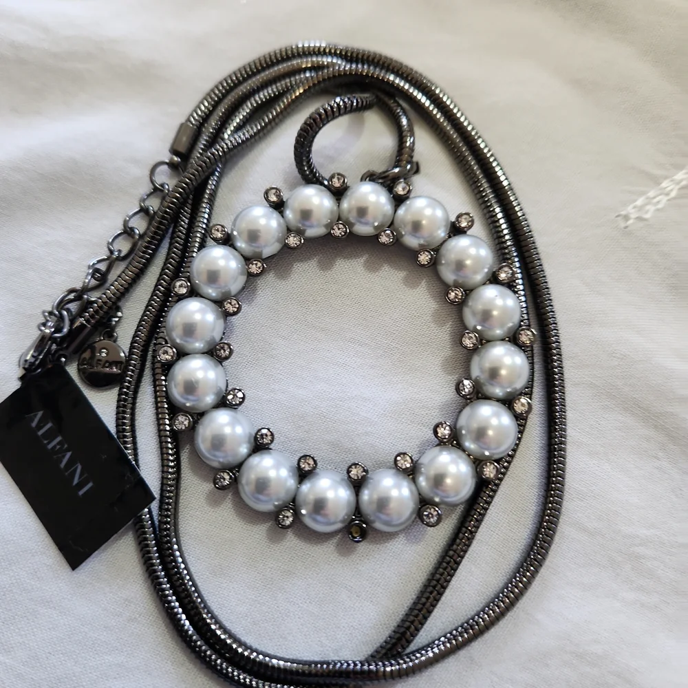 ALFANI Black and Pearl Quad Long Circle Pendant Necklace - Picture 4 of 5